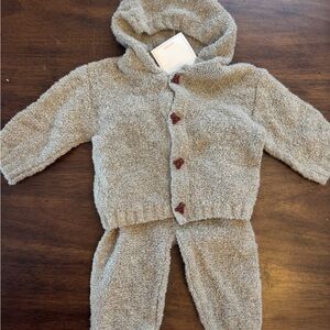 Bellini Wool NWT Baby Outfit